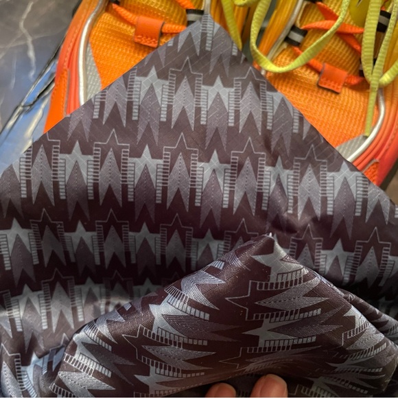 SOLD Martine Rose Nike MR4 - Picture 10 of 10